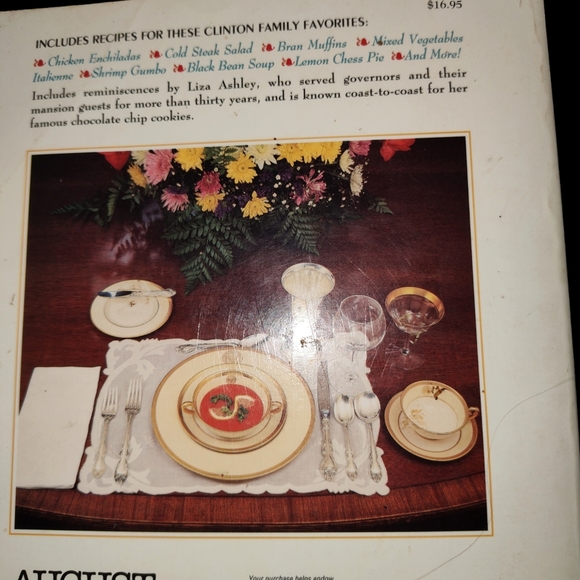 Thirty Years at the Mansion Cook Book from the Arkansas Governor's Mansion - Picture 2 of 6